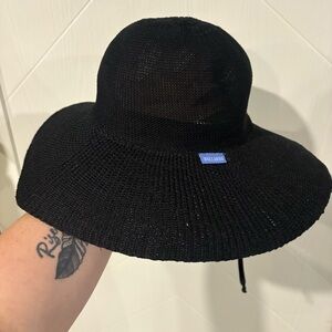 Wallaroo Victoria Diva Sun Hat Black Wide Brim Packable UPF 50+ Summer Beach Hat